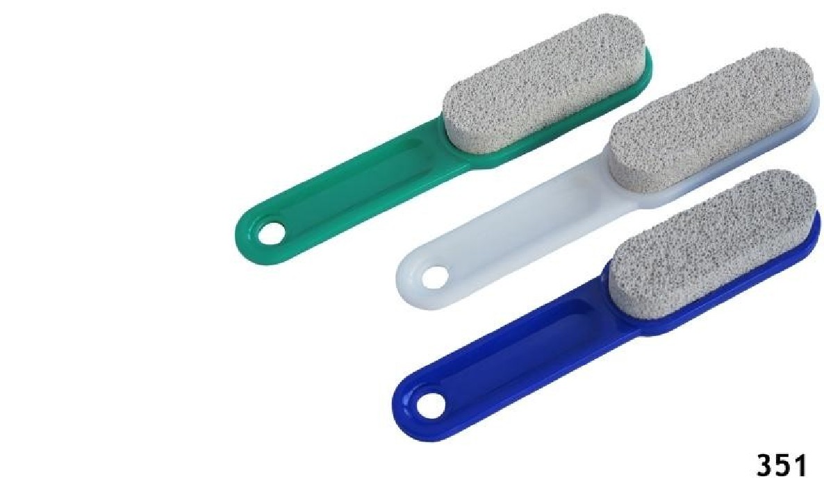 PIEDRA POMEZ C/MANGO 16.5CM RF.351